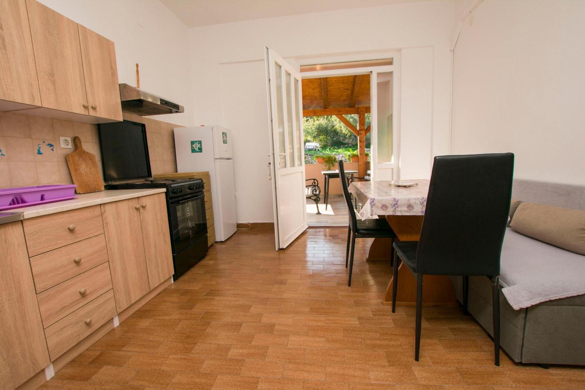Apartment Marin Tkon Εξωτερικό φωτογραφία