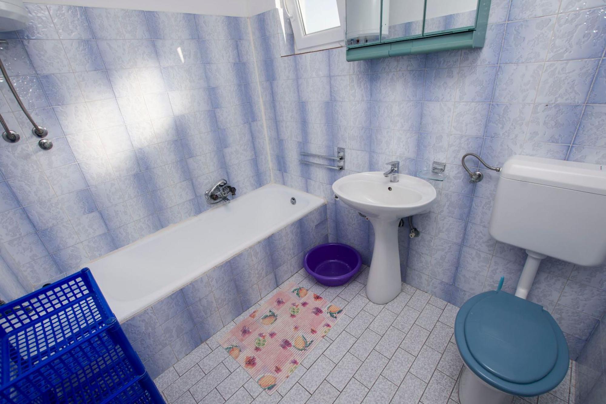 Apartment Marin Tkon Εξωτερικό φωτογραφία