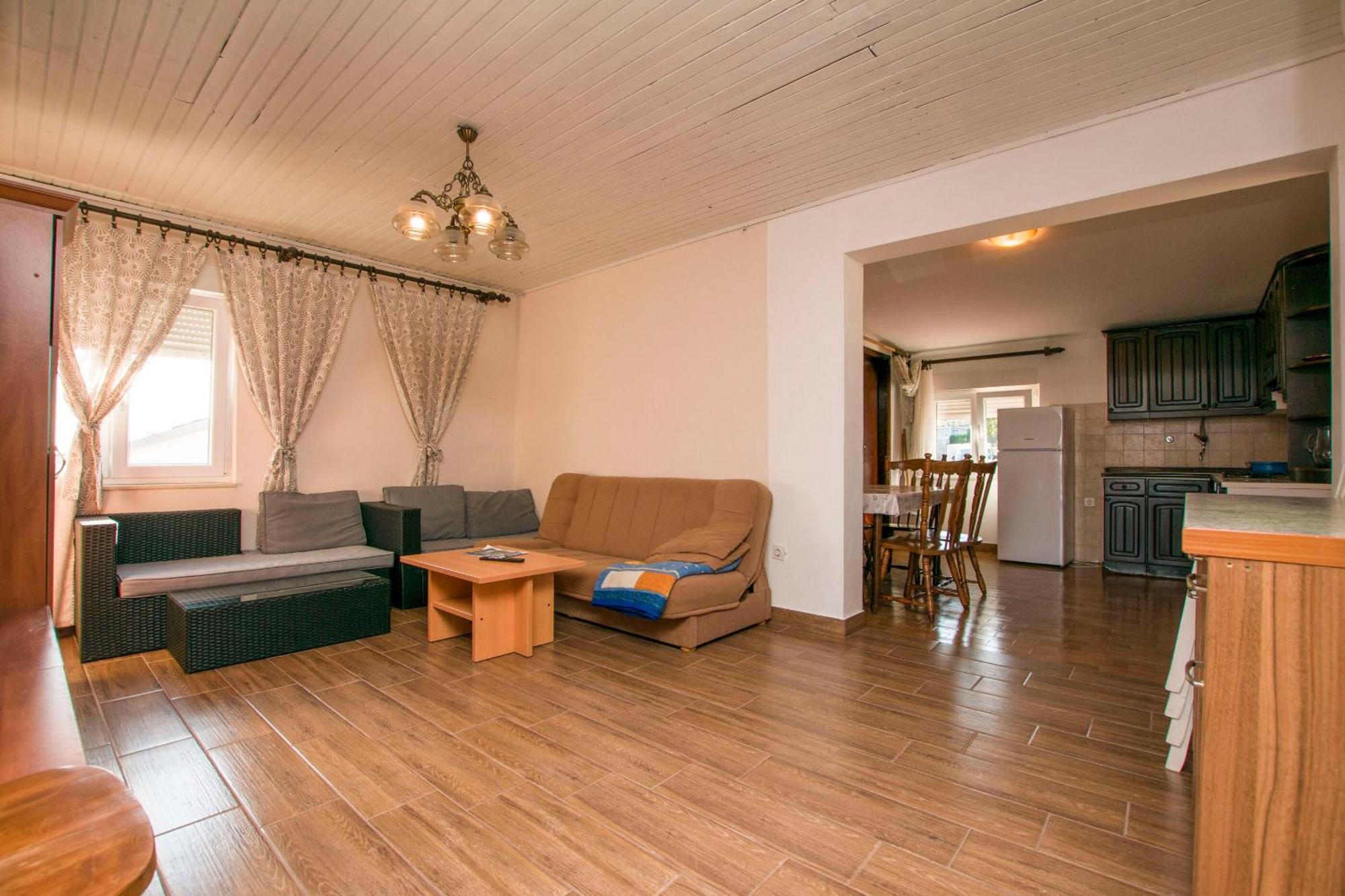 Apartment Marin Tkon Εξωτερικό φωτογραφία